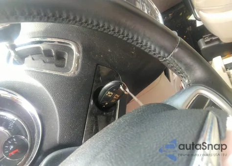 2012 Chrysler Town & Country Touring из США, поврежденный, VIN 2C4RC1BGXCR339678